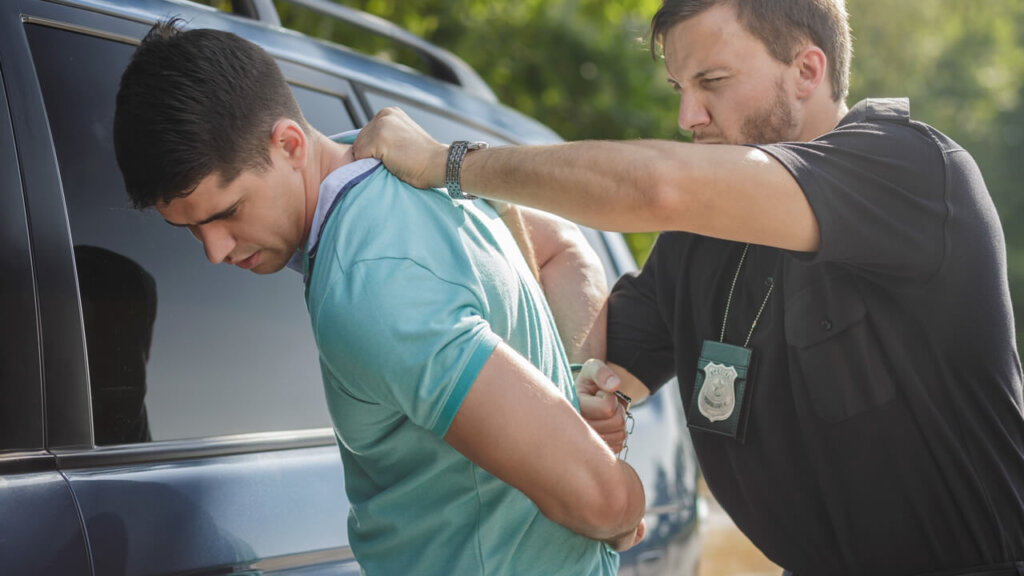 Qué hacer si me arrestan en Houston: 5 pasos esenciales