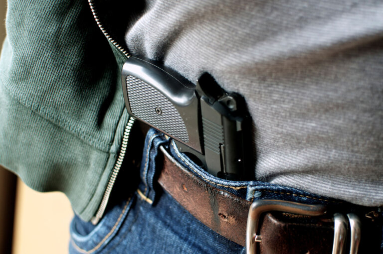 concealed pistol in belt
